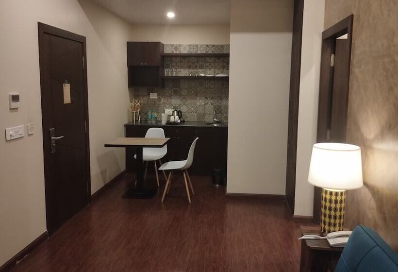 Номер Deluxe, Asansol International