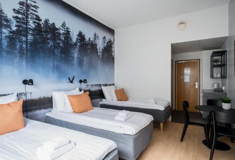 스탠다드 트리플 룸, Hiisi Hotel Lohja