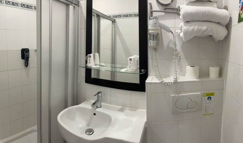 اتاق استاندارد, Hipotel Lilas Gambetta