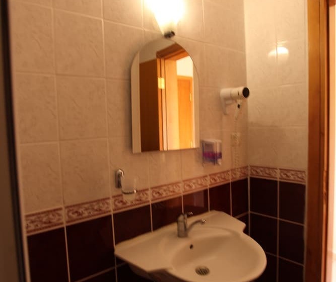 اتاق استاندارد, Malhun Hotel