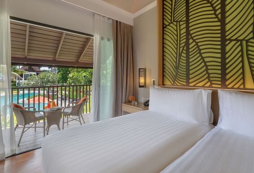 Номер Deluxe Вид на Бассейн, Amari Koh Samui