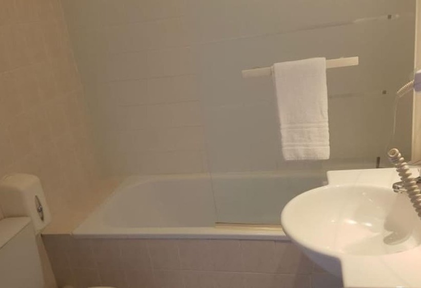 Номер Стандарт, Auberge De Bourgogne
