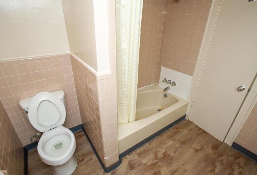 Стандартный Номер Кровать Кинг, Coach House Inn