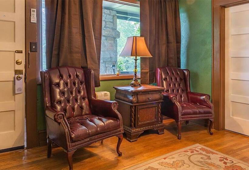 اتاق استاندارد, Echo Mountain Inn