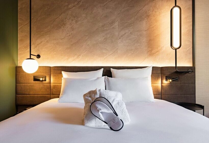 اتاق اجرایی, Novotel Paris Suresnes Longchamp