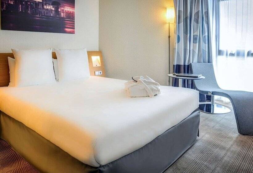 اتاق اجرایی, Novotel Paris Suresnes Longchamp