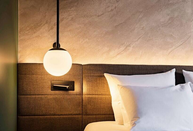 اتاق اجرایی, Novotel Paris Suresnes Longchamp