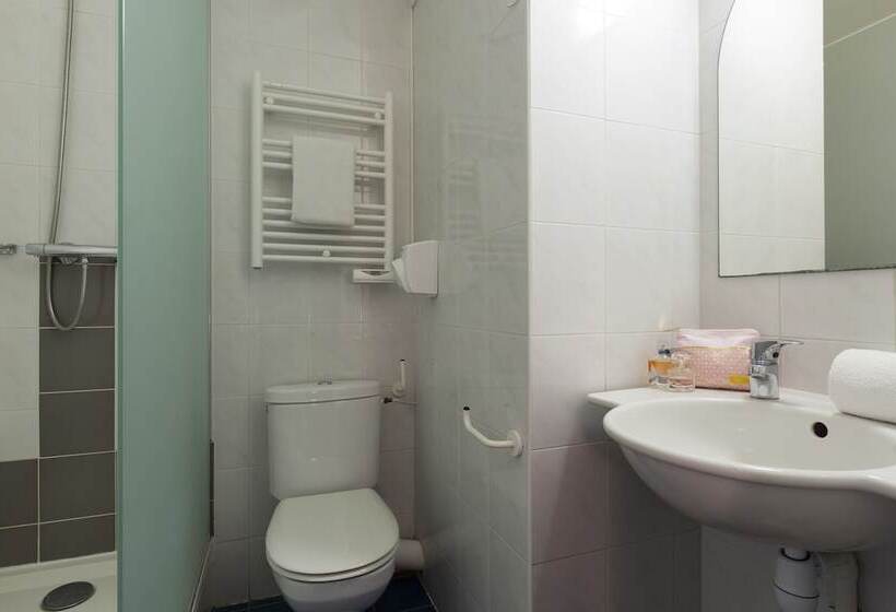 Номер Стандарт, B&b Hotel Colmar Lumière