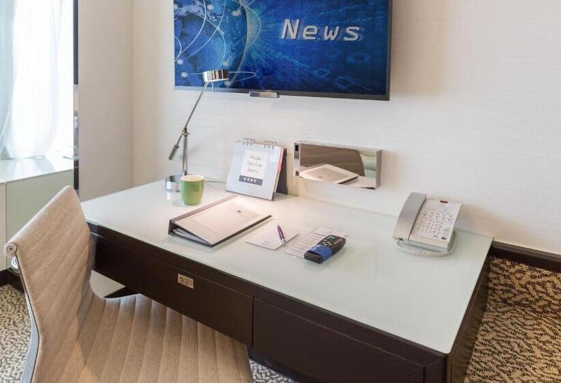 اتاق استاندارد تودرتو, Regal Riverside