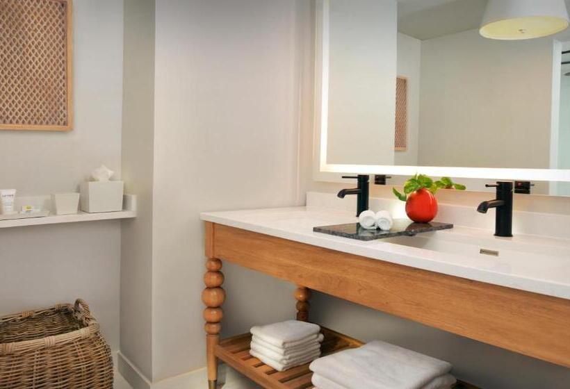 프리미엄 스위트 바다 전망, Pelican Grand Beach Resort, A Noble House Resort