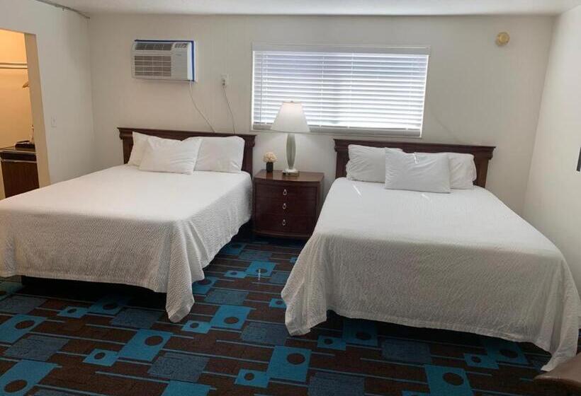 Семейный Номер Deluxe, The Sands Motel