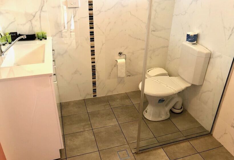 Трехместный Номер Deluxe, Alamo Motor Inn