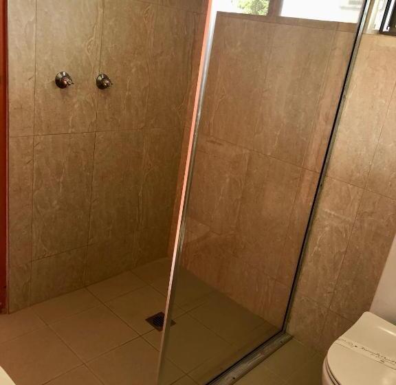 Трехместный Номер Deluxe, Alamo Motor Inn