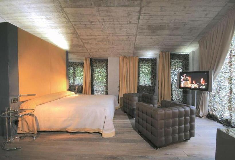 سوئیت با چشم‌انداز, NH Collection Andorra Palome