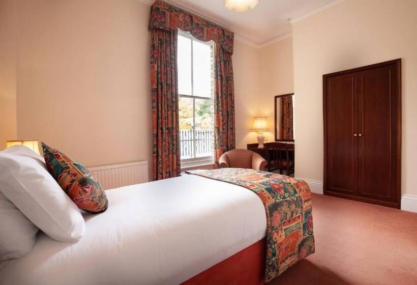 اتاق استاندارد یک نفره, Arundel House