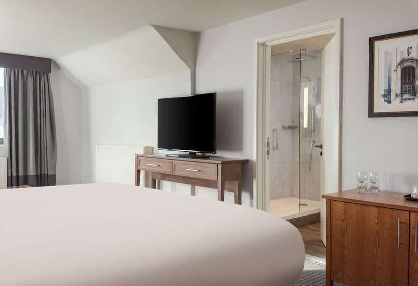 Номер Deluxe, Oxford Belfry Hotel & Spa