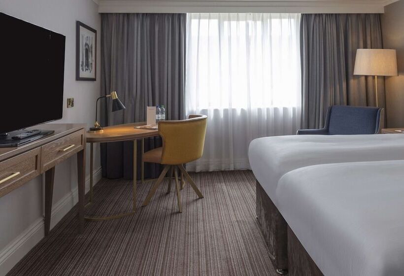 Номер Стандарт Адаптированный для Инвалидов, Oxford Belfry Hotel & Spa