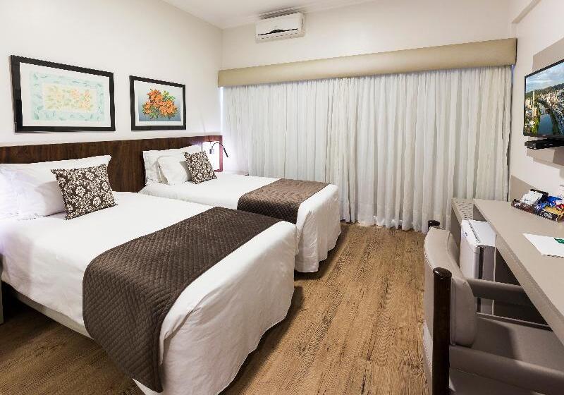 Quarto Superior, Plaza Blumenau