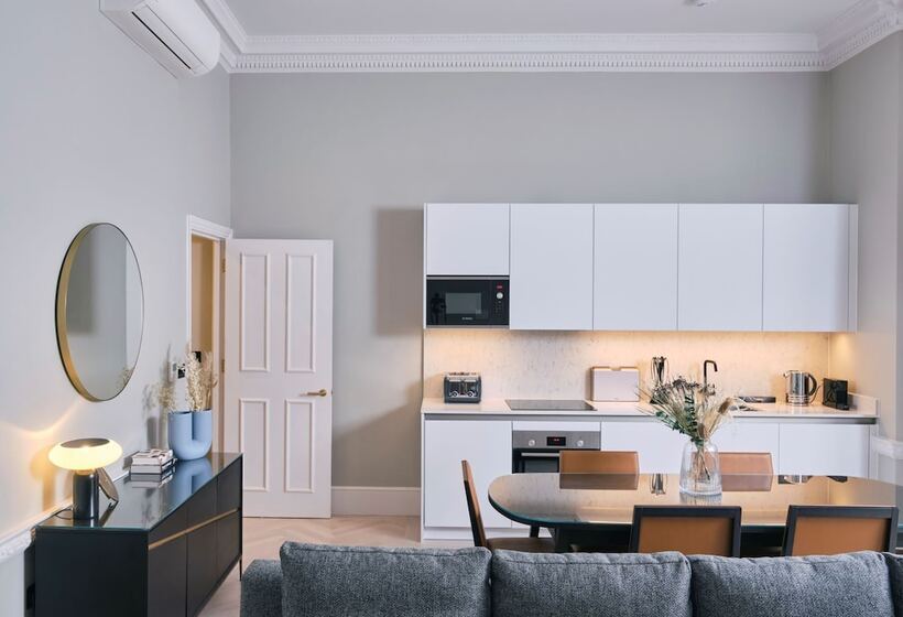 Апартаменты 3 Спальни, 11 Cadogan Gardens And The Apartments By Iconic Luxury Hotels
