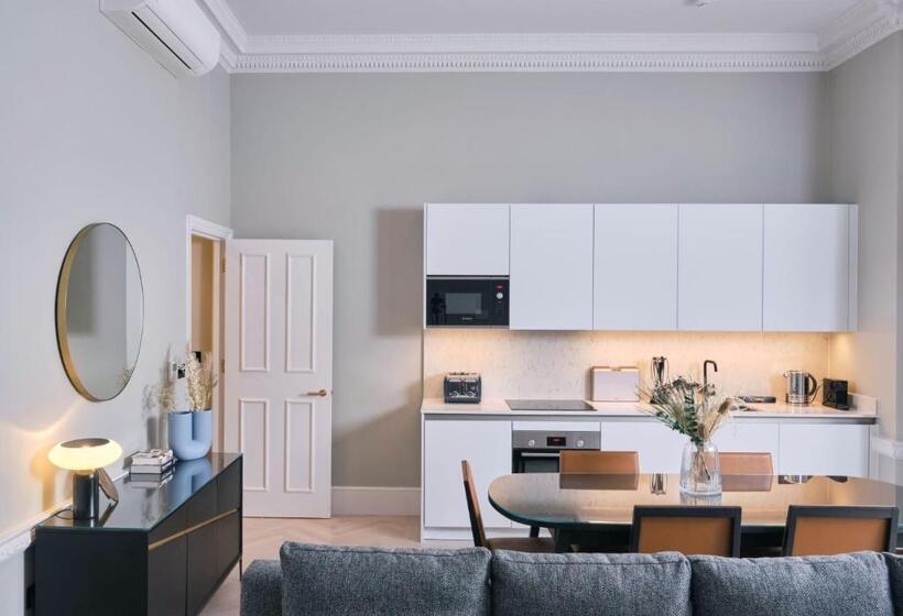 Апартаменты 3 Спальни, 11 Cadogan Gardens And The Apartments By Iconic Luxury Hotels