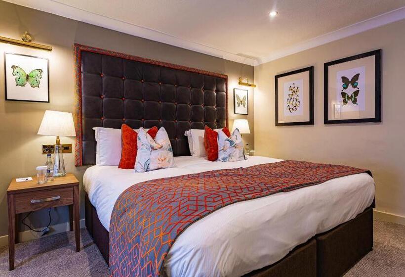 Quarto Deluxe, The Castle Hotel, Conwy, North Wales