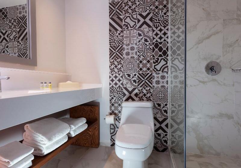 Номер Стандарт, Doubletree By Hilton London Heathrow Airport
