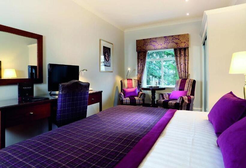 Номер Executive, Macdonald Kilhey Court