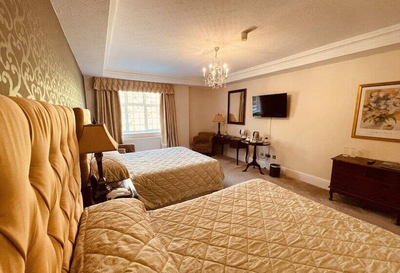 Семейный Номер, Nuthurst Grange Country House