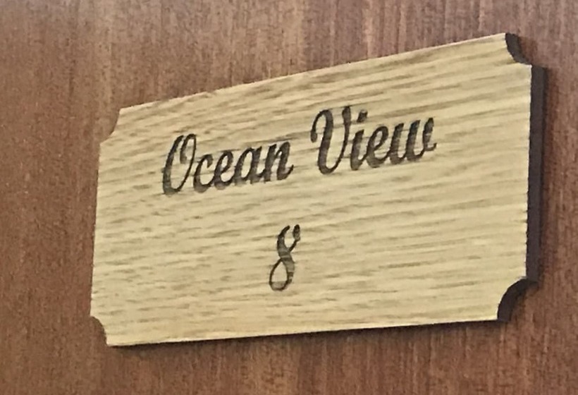 Номер Стандарт Вид на Море, Rooms At The Highcliffe