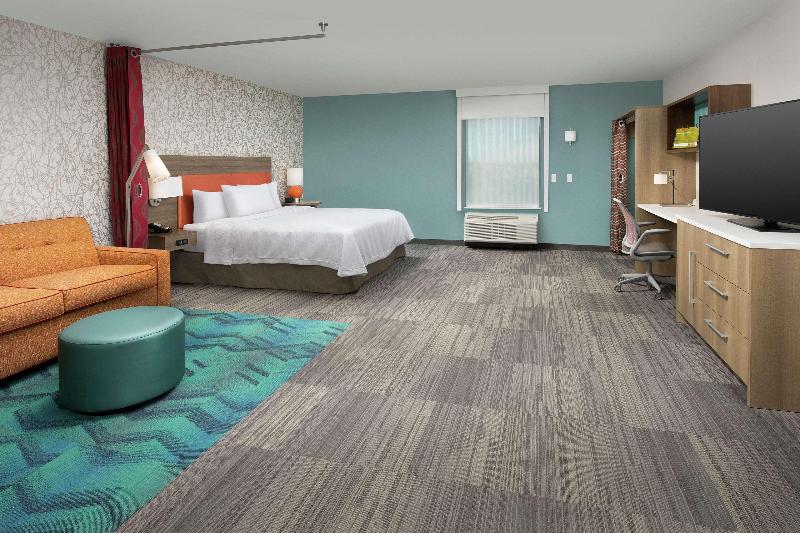 デラックスルーム, Armon Plaza Montreal Airpt, Trademark Collection By Wyndham