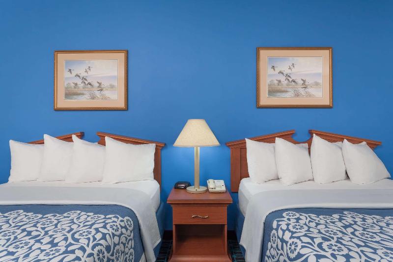 اتاق سوپریور, Prestige Oceanview Hotel Prince Rupert