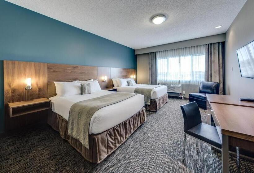 Номер Executive, Heritage Inn Hotel & Convention Centre   Pincher Creek