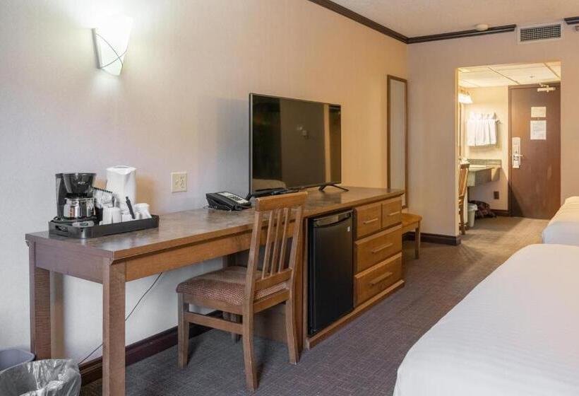 Номер Superior, The Rundlestone Lodge