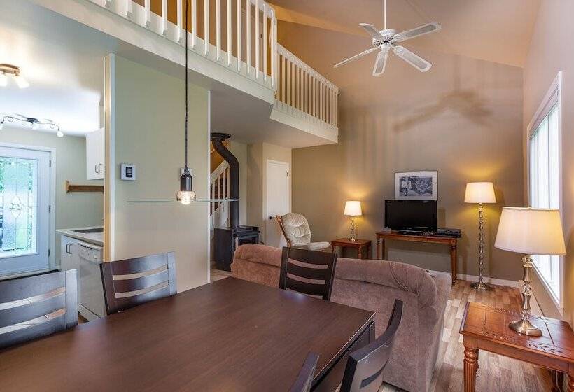 ２ベッドルームアパートメント, Hebergement Montsteanne Condos