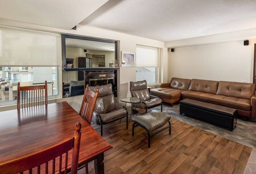 ２ベッドルームアパートメント, Hebergement Montsteanne Condos