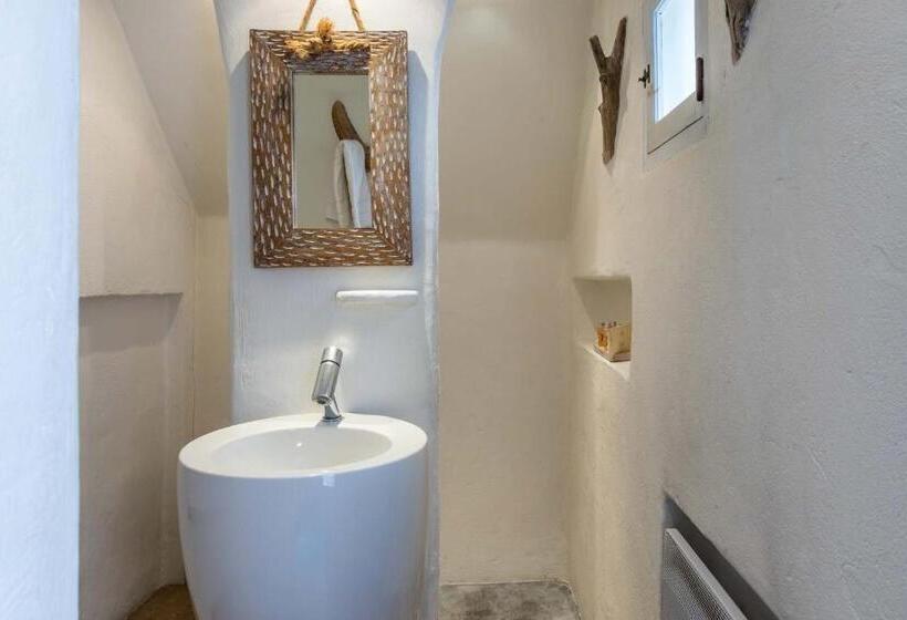 اتاق استاندارد, Les Bains Gardians