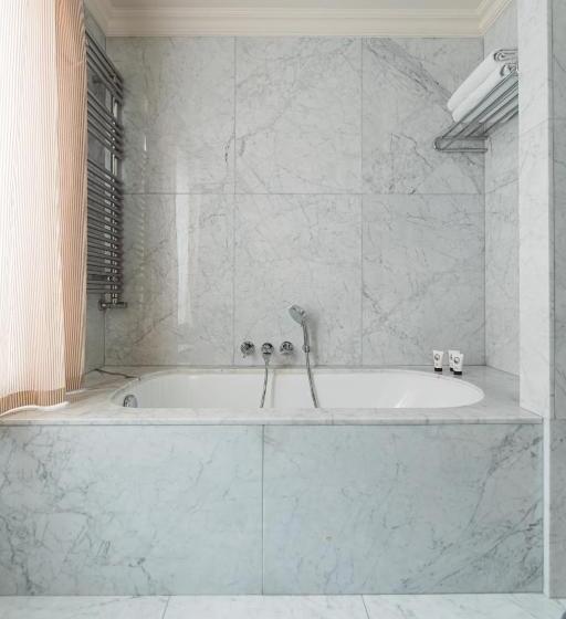 آپارتمان 1 خوابه با تراس, Hôtel De L Abbaye