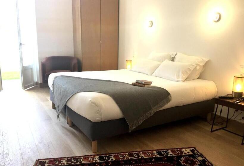Номер Премиум, Grand Hôtel De La Poste
