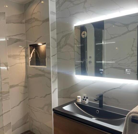 Номер Стандарт с Балконом, Hôtel Gallia Cannes