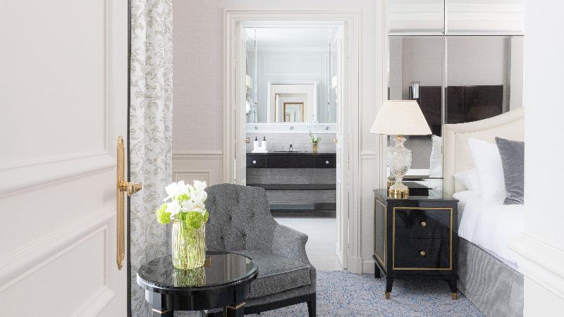 Suite Lit King, Intercontinental Paris Le Grand, An Ihg