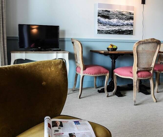 Апартаменты Комфорт 1 Спальня, Hôtel Et Résidence La Réserve