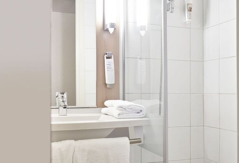 Номер Стандарт Двуспальная Кровать, Ibis Charlevillemézières