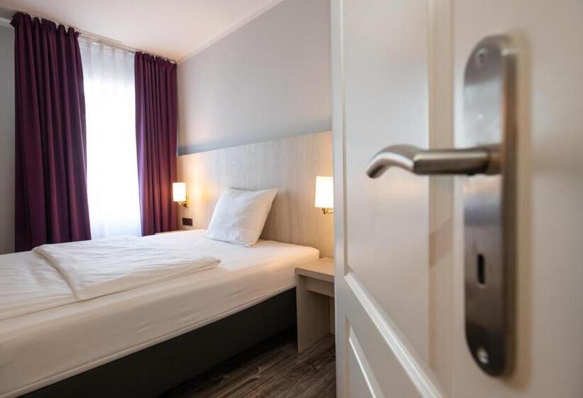 Номер Стандарт, Nautic Hotel Bremerhaven