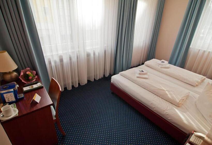 Номер Стандарт, Residenz Düsseldorf