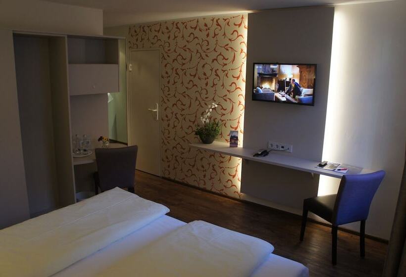 スタンダードルーム, Stadthotel Engel