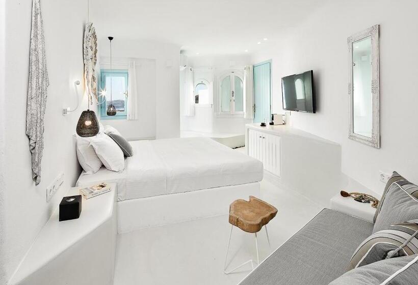 سوییت با استخر, Dana Villas & Infinity Suites