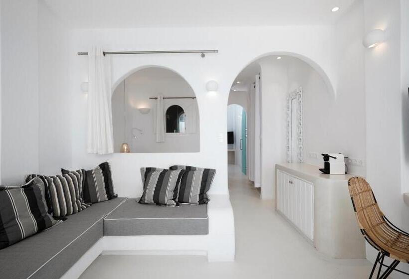 سوییت سوپریور, Dana Villas & Infinity Suites
