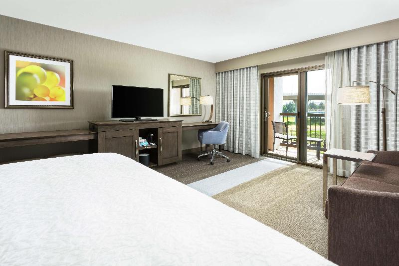 سوییت با استخر, Dana Villas & Infinity Suites