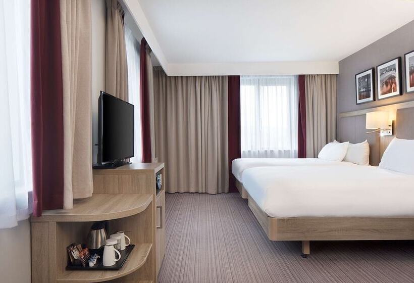 اتاق استاندارد, Hilton Garden Inn Dublin City Centre
