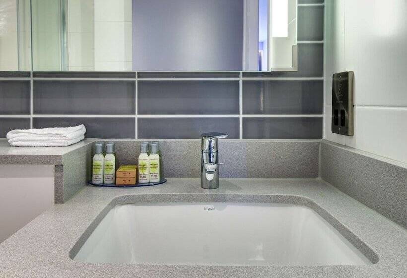 اتاق لوکس, Hilton Garden Inn Dublin City Centre